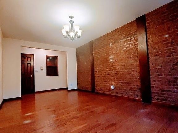 3rd image of 89 Mac Dougal St #5A