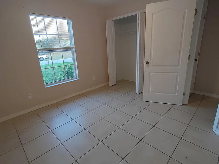 2108 NW 24th Ave — Photo 31