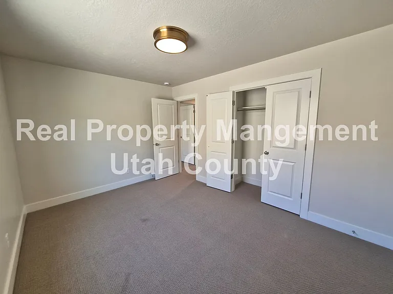 2172 E Fox Mdw — Photo 37