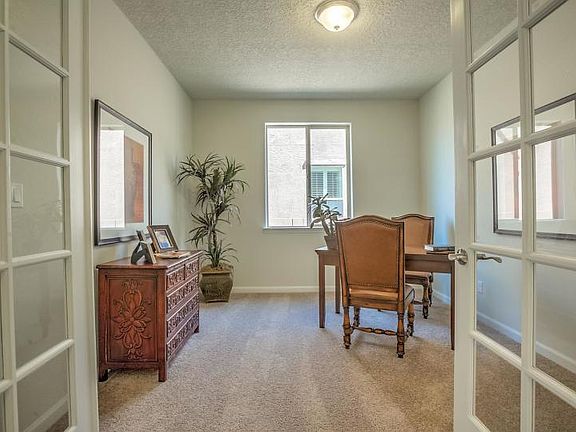 5th image of 4915 Calle Espana NW