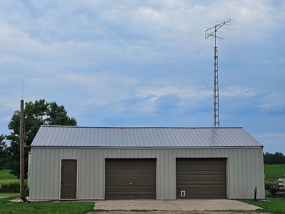 2nd image of N14212 550th Street