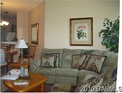 3rd image of 434 Bouchelle Dr APT 102