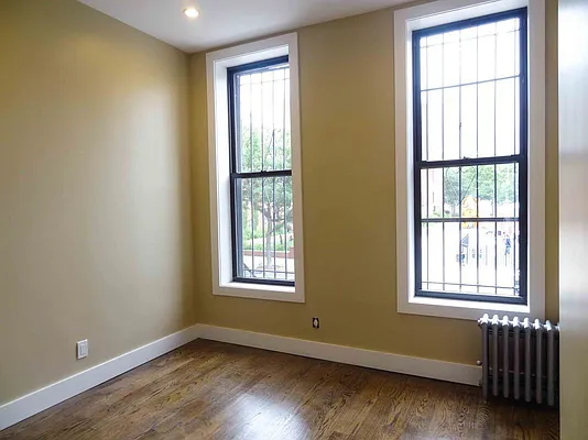 Rented by HFF Realty LLC | media 19