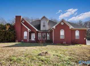 411 N Seneca Dr, Trinity, AL 35673