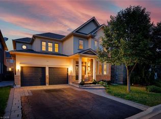 2299 Millstone Dr, Oakville, ON L6M 0H1