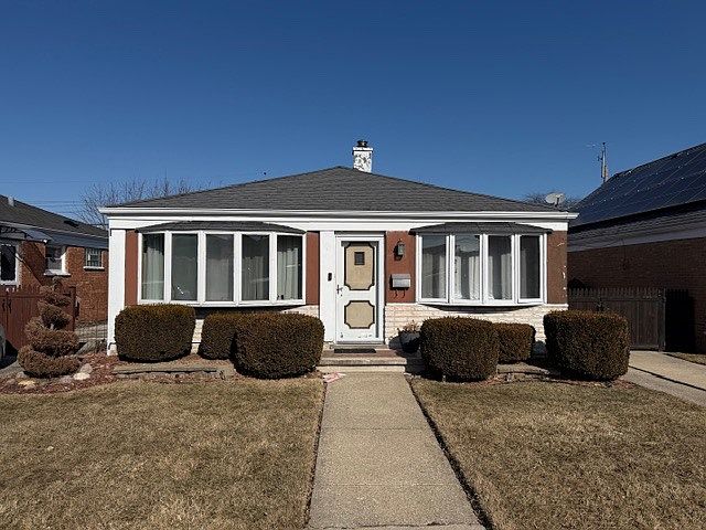 1st image of 3832 W 77th Pl