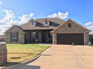 1501 Dresser St, Graham, TX 76450