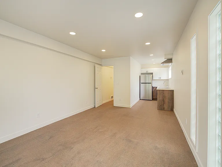 2410 SW Brandon St #2410 — Photo 14