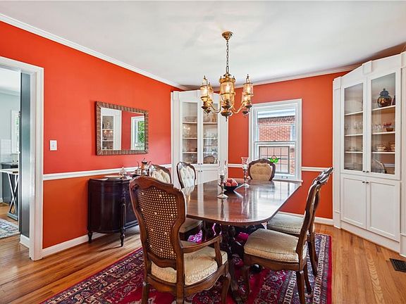 5th image of 2276 Eastway Rd