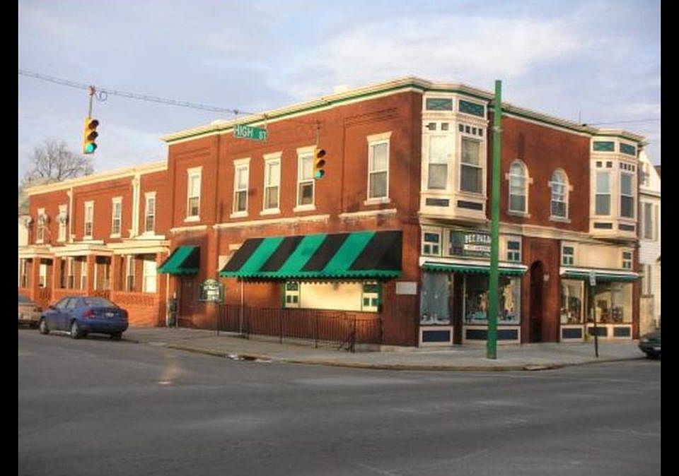 1st image of 305 1/2 Broadway