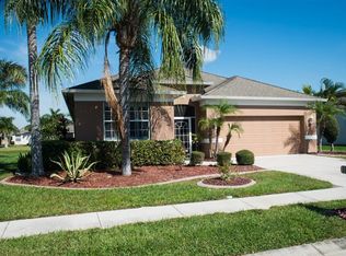 6354 Bobby Jones Ct, Palmetto, FL 34221