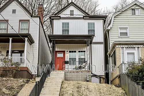 554 Frayne St Photo 1