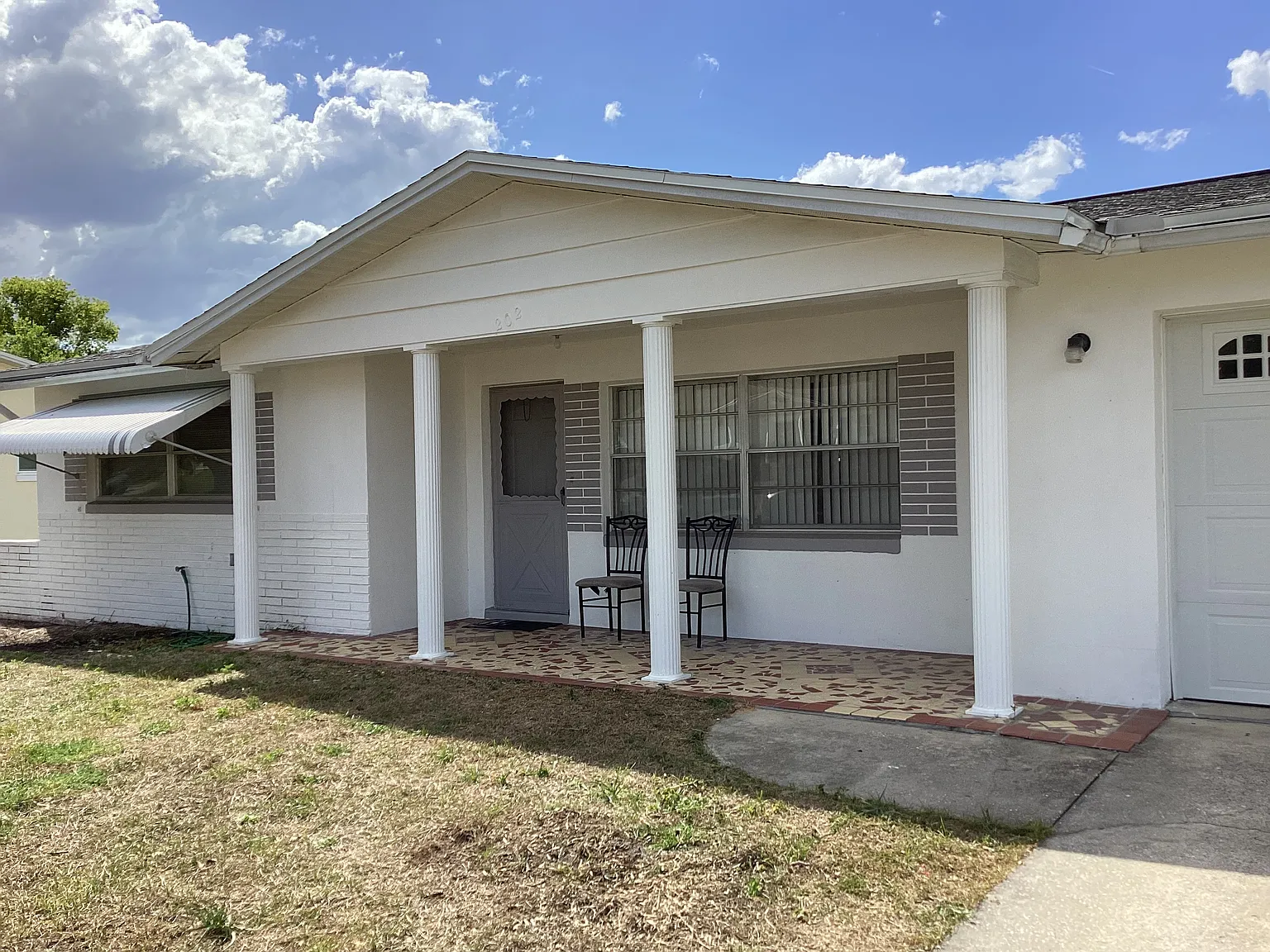 2 bed, 1084 sqft, $1,275 — Photo 4