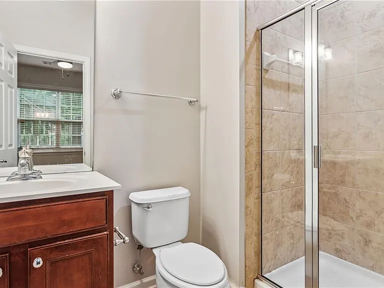 2263 Limehurst Dr NE — Photo 24