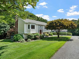 3 Douglas Drive, Pleasantville, NY 10570