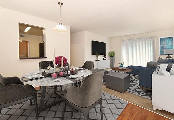 5th image of 2400 Milhaven Dr #49A