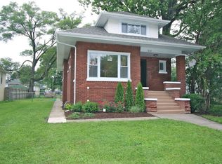 212 S 16th Ave, Maywood, IL