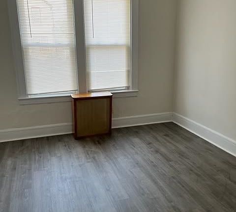 5th image of 46 Front St Floor 1