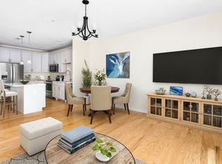Pennington Crossing, Walpole, MA 02081