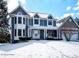 2017 Waterbury Ct, Dundee, IL 60118