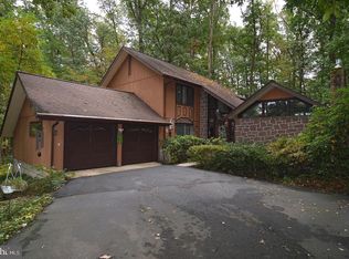 54 Scarlet Ln, Sinking Spring, PA 19608