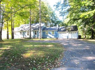 564 Wadsworth St, Middletown, CT 06457