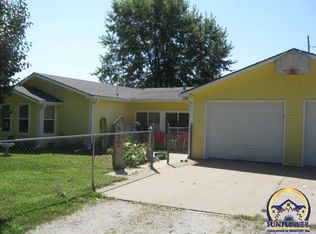 6920 NE Meriden Rd, Topeka, KS 66617