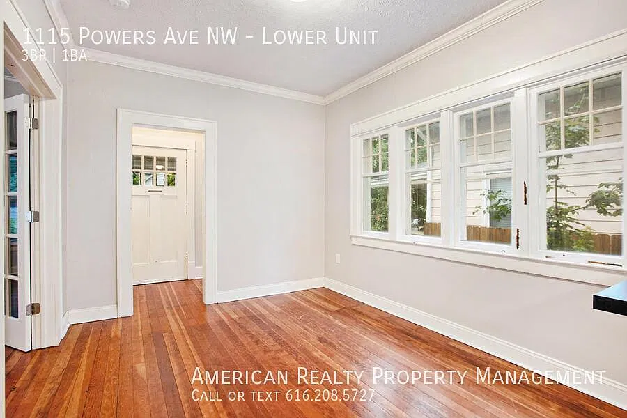 3 bed, 856 sqft, $1,600 — Photo 4