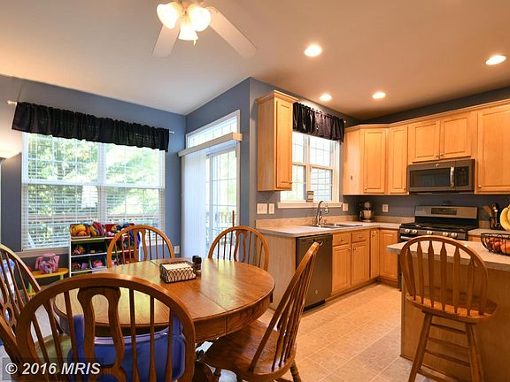 5th image of 7583 Great Swan Ct