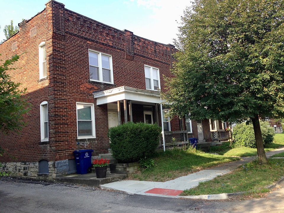 2nd image of 241-247 E 9th Ave