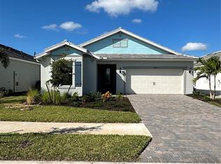 10008 Coral Shore Dr, Englewood, FL 34223