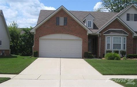 Park / Front 1 / Main