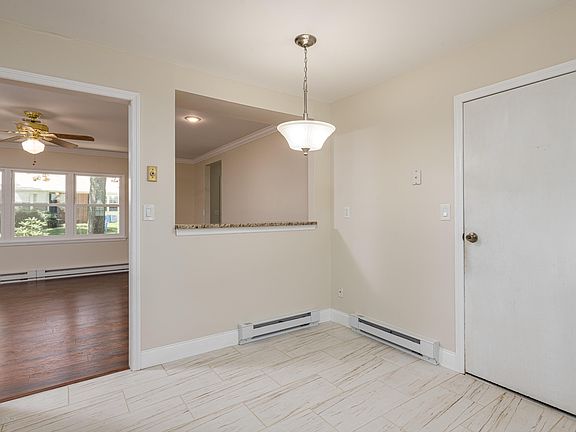 2nd image of 495B Thornbury Ct #1002