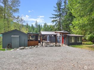 165 Nisqually Way, Ashford, WA 98304