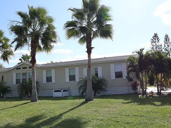 3rd image of 79 W Caribbean