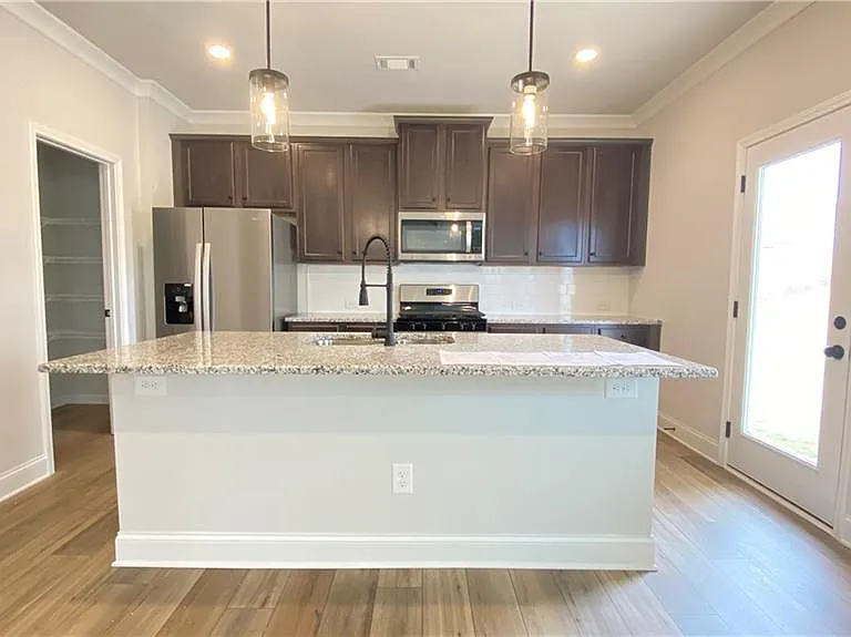 4591 Silver Oak Dr SW — Photo 9