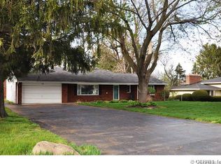 14 Crest Rd, East Rochester, NY 14445