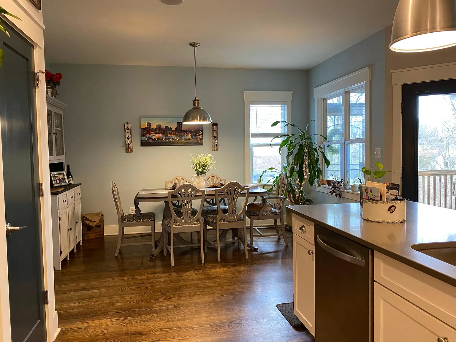 3 bed, 2.5 bath, 1525 sqft, $2,550 — Photo 3