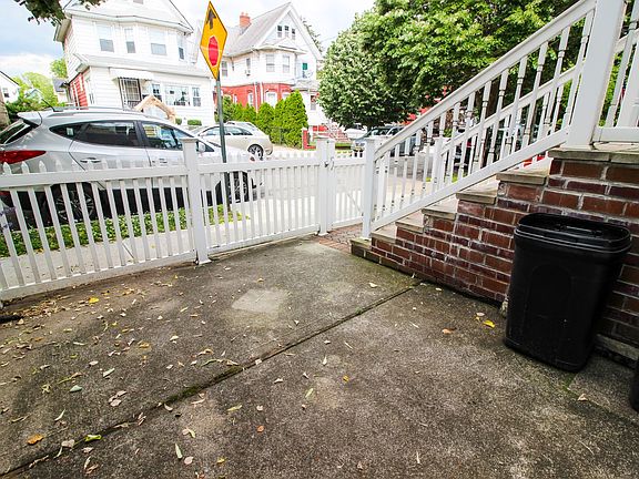 5th image of 28 Albion Pl
