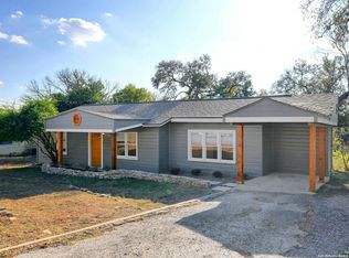 911 W Bluebonnet Dr, San Marcos, TX 78666