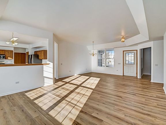 5th image of 14069 Palisades Ave