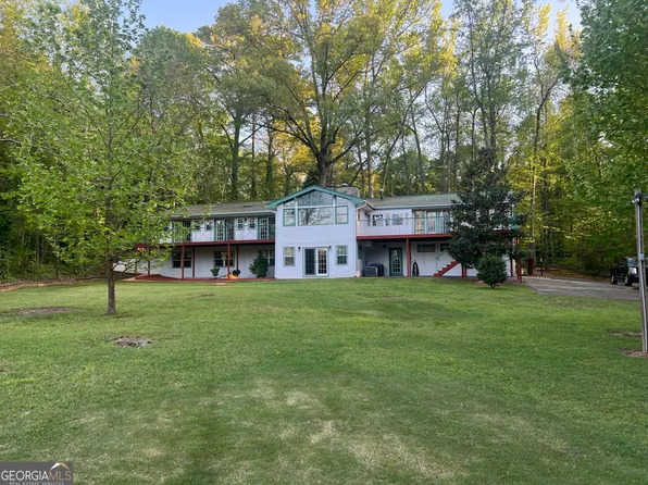 2316 Emerald Dr, Jonesboro, GA 30236