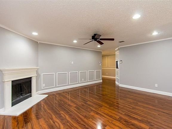 4th image of 6809 Meadow Way Ln