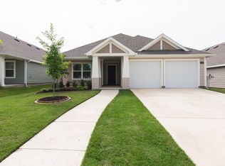 129 Spring Creek Ln, Terrell, TX 75160