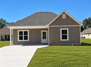 41379 Greystone Ln, Hammond, LA 70403