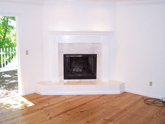 4th image of 17694 Lake Forest Dr