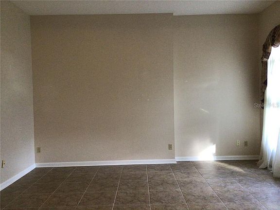 4th image of 3831 Ocita Dr