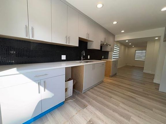 2nd image of 20309 Lorne Ave