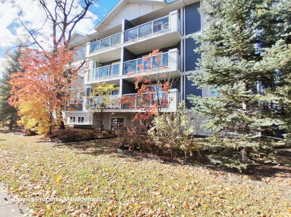 10710 116th St NW #401, Edmonton, AB T5H 3M2