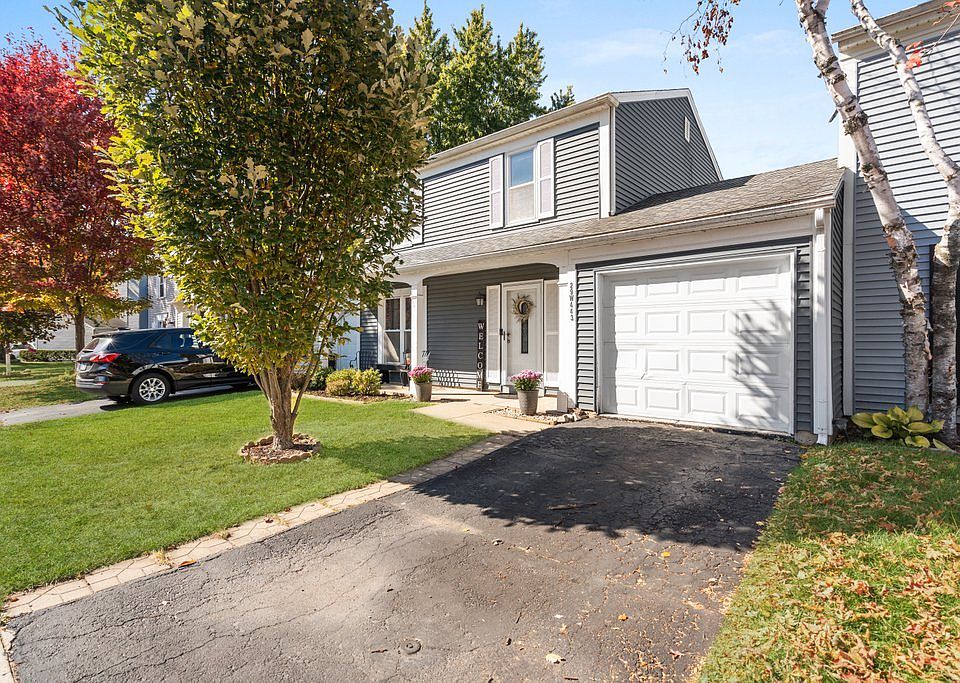 1st image of 29W443 Hawthorne Ln